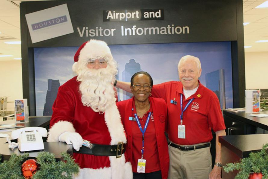 Holiday Spirit Takes Flight at Houston Airports 