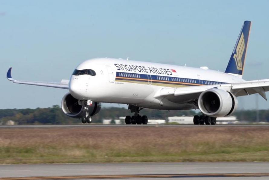 Singapore Airlines at IAH