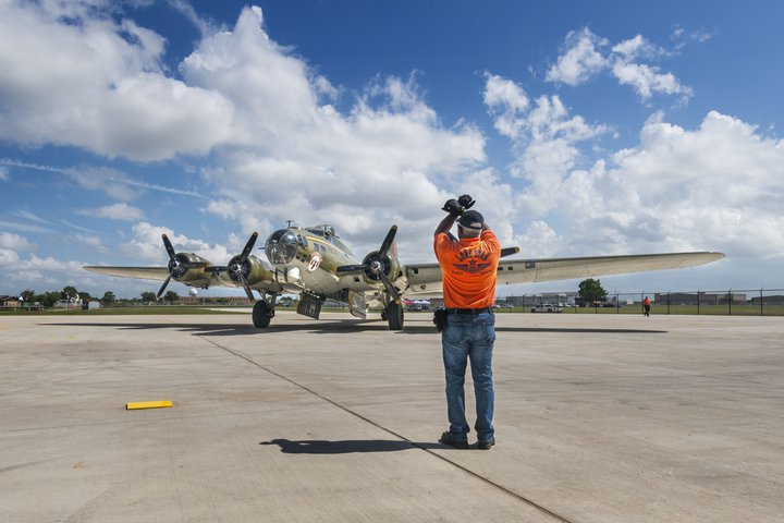 EFD Ellington Airport | Other | Houston Airport System