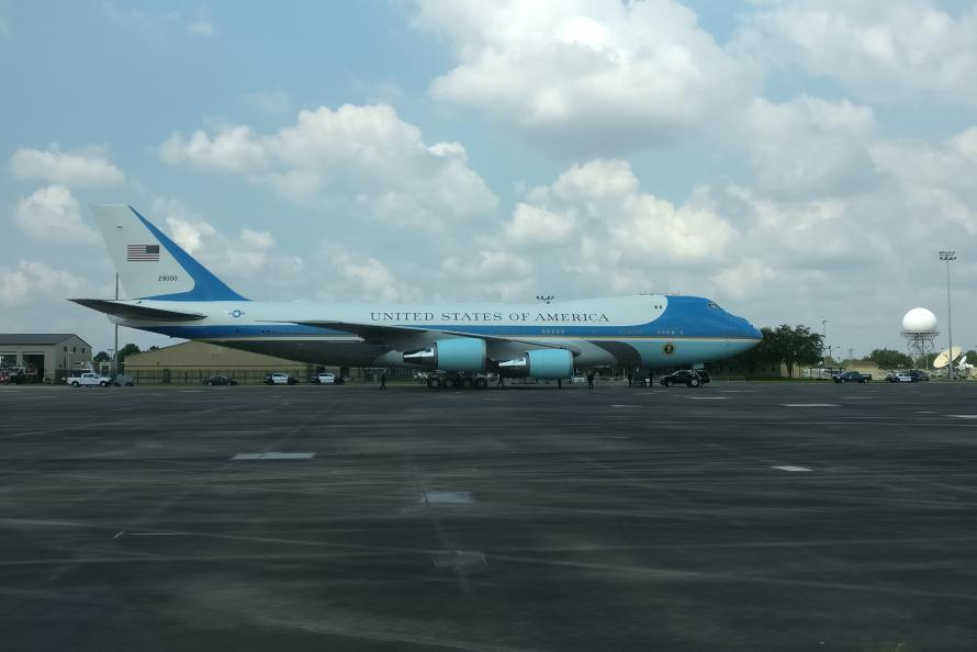 Photo of Air Force One at Ellington Airport in the days after Hurricane Harvey