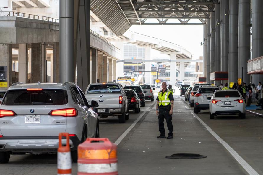 Directing traffic at IAH