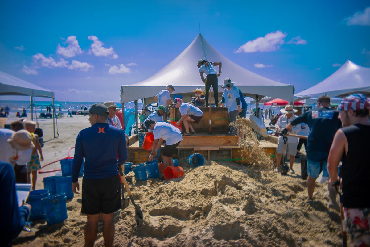 Houston Airports sandcastle competition