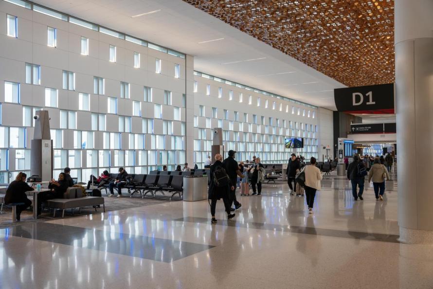 IAH Terminal D West Pier