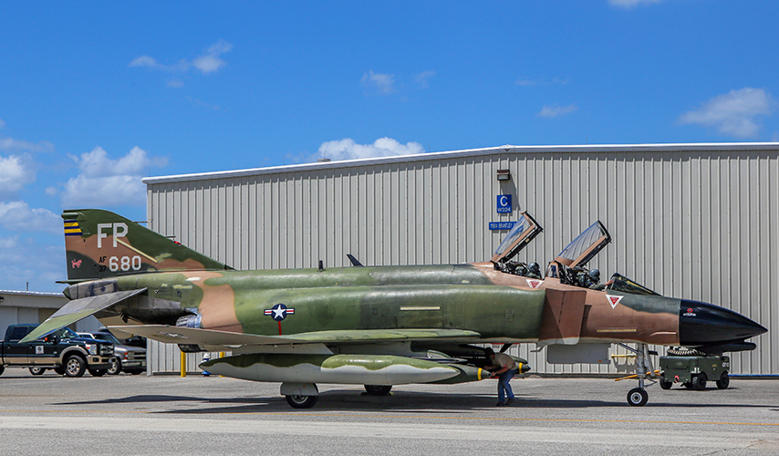 Long Awaited Lonestar Flight Museum Opens at Ellington Airport ...