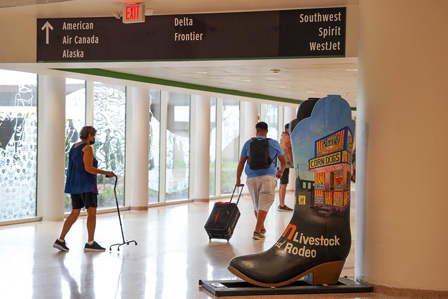 Houston Airports offered displays that showcased the culture, history, and heritage of Texas.